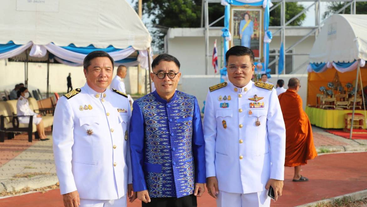 พิธีทำบุญ-ตักบาตร ข้าวสาร-อาหารแห้ง เนื่องในวันเฉลิมพระชนมพรรษาสมเด็จพระนางเจ้าสิริกิติ์ พระบรมราชินีนาถ พระบรมราชชนนีพันปีหลวง วันแม่แห่งชาติ  และวันผ้าไทยแห่งชาติ