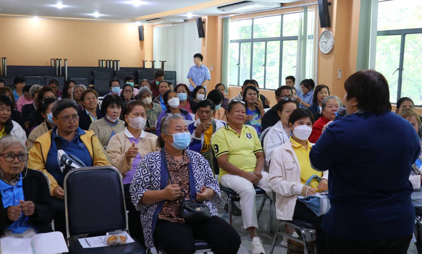 โครงการจัดอบรมเพื่อพัฒนาศักยภาพบทบาทคนพิการและผู้สูงอายุในชุมชน ประจำปีงบประมาณ 2568 ภายใต้กิจกรรม “ดูแลใส่ใจ ห่วงใยสุขภาพ”