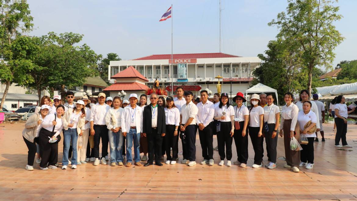 ประธานคณะกรรมการประจำเทศบาลเมืองปากช่อง นำคณะกรรมการการเลือกตั้ง พร้อมด้วยหัวหน้าส่วนราชการ จัดกิจกรรมเดินรณรงค์เชิญชวนประชาชนผู้มีสิทธิเลือกตั้ง ในเขตเทศบาลเมืองปากช่อง