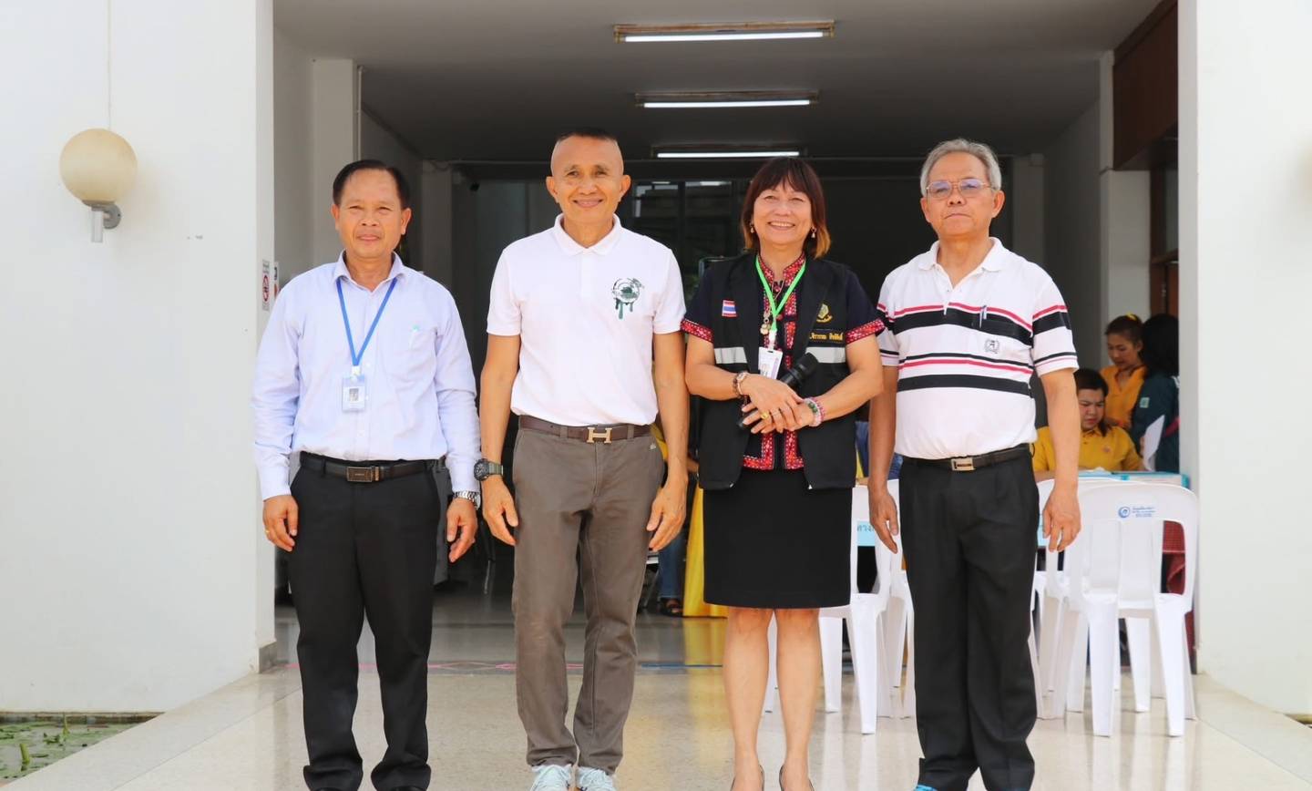 การส่งมอบบัตร และอุปกรณ์สำหรับการเลือกตั้งสมาชิกสภาเทศบาลเมืองปากช่อง ทั้ง 3 เขตการเลือกตั้ง