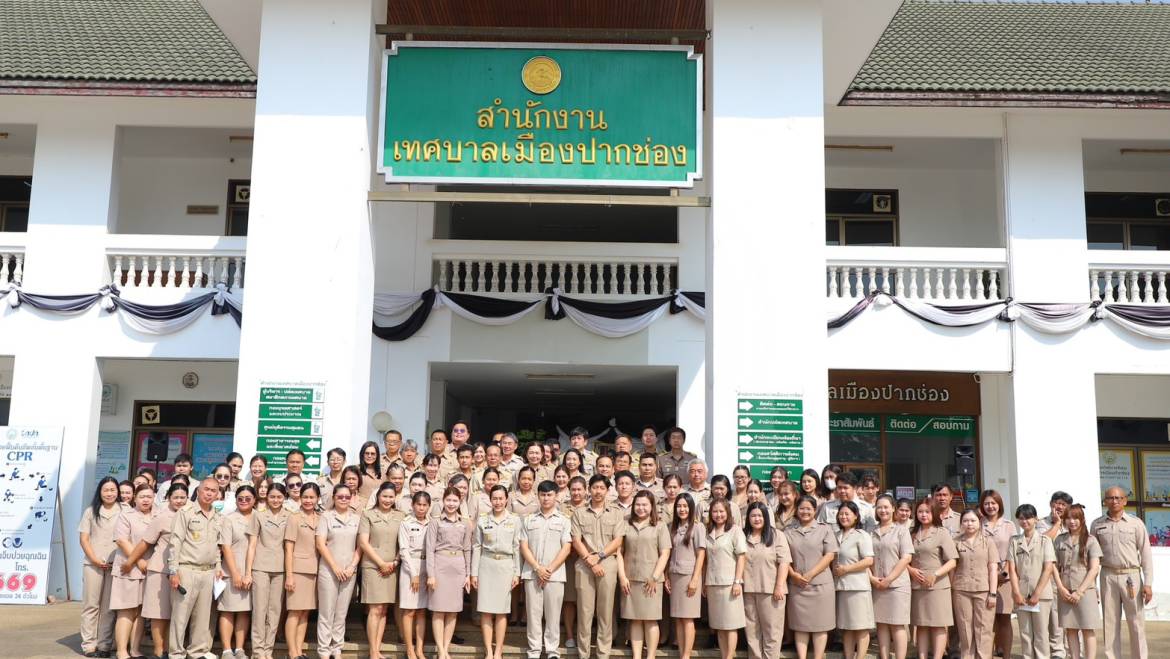 พิธีทำบุญถวายภัตตาหารแด่พระภิกษุสงฆ์ เนื่องในวันเทศบาล ประจำปี 2569
