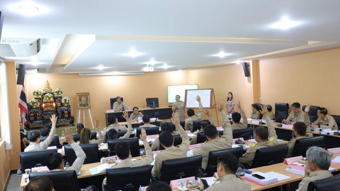 ประชุมสภาเทศบาลเมืองปากช่อง สมัยสามัญ สมัยที่ 3